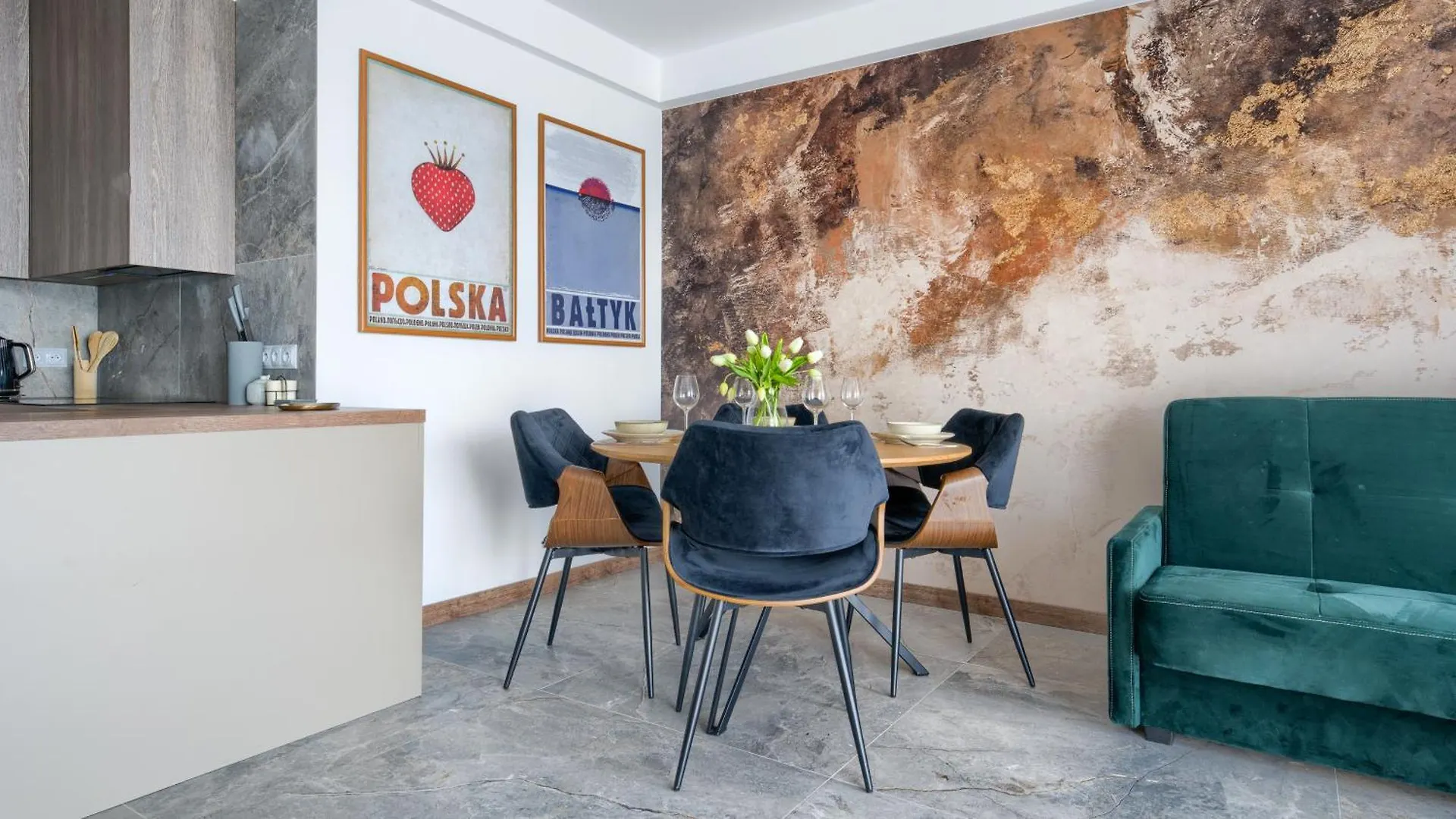 Apartamenty Sun & Snow Przy Kollataja Kolobrzeg Apartment